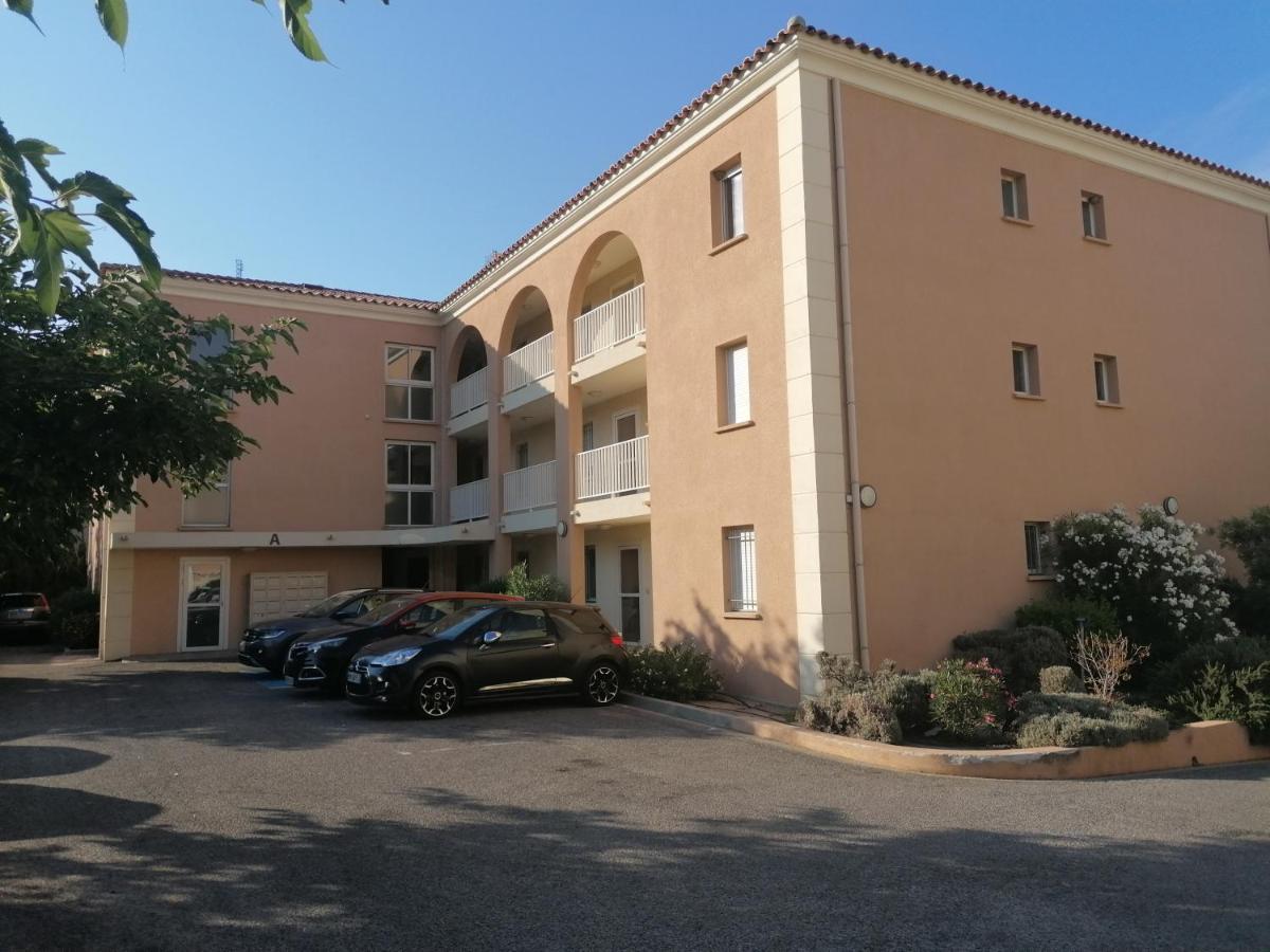 Appartement Residence Les Eucalyptus LʼÎle-Rousse Eksteriør billede