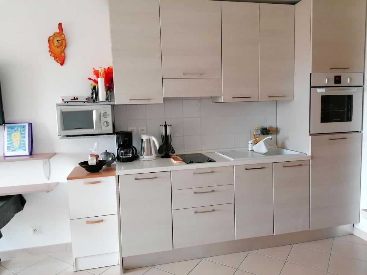 Appartement Residence Les Eucalyptus LʼÎle-Rousse Eksteriør billede